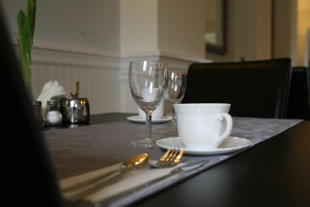 Hotel Zorza Намислув Екстер'єр фото